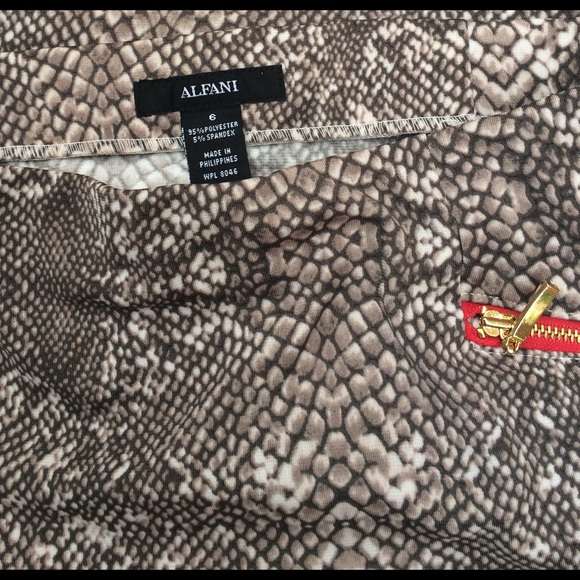 Alfani snake print skirt - Picture 3 of 3